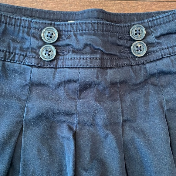 Navy Skort size 5 - Picture 2 of 5